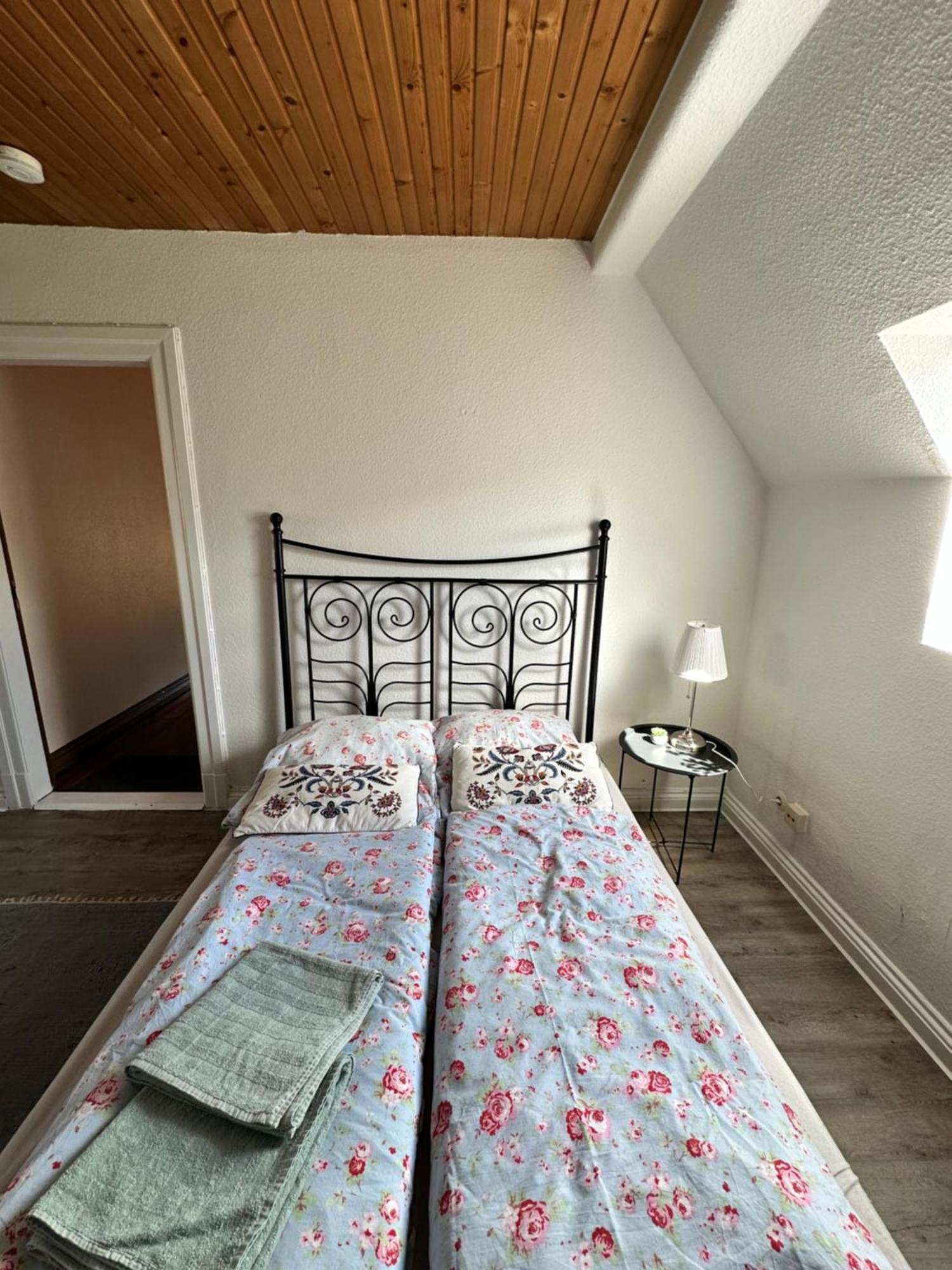 Idyllisches Zentrales Appartment - 24 H Check Inn フレンスブルク エクステリア 写真